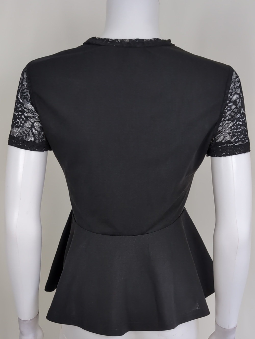 SHEIN Black Sweetheart Short Sleeve Lacy Peplum Blouse Top Size Small - Picture 4 of 9